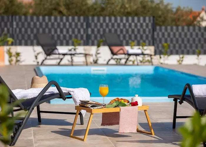 ヴィラ Millennium