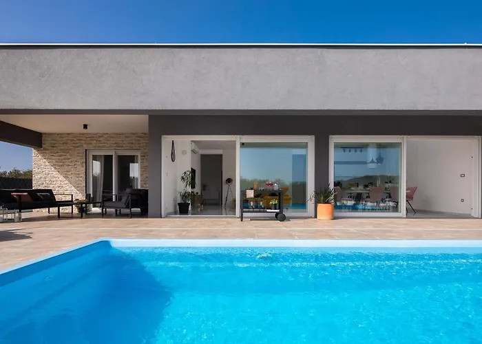 Millennium 别墅 耶泽拉